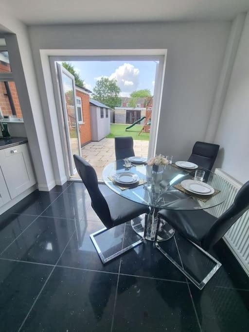Somers Lodge Leicester Dış mekan fotoğraf